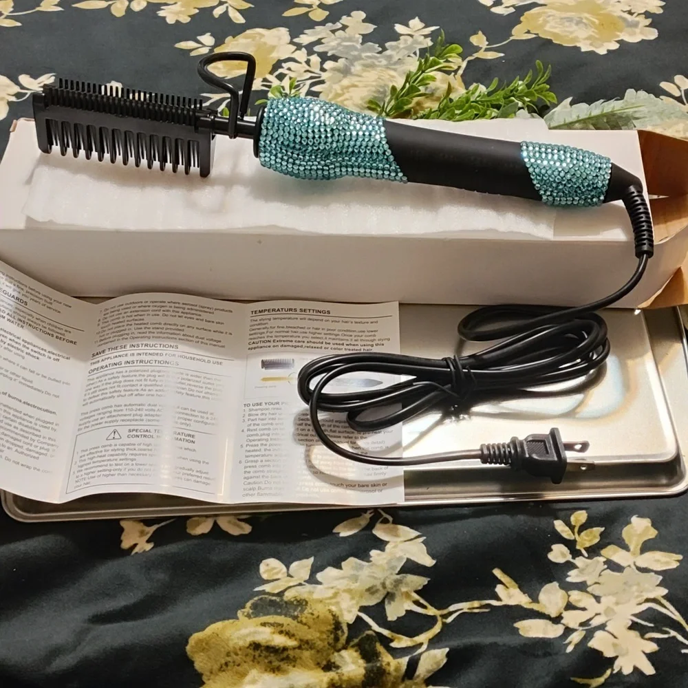 Black and blue jeweled pressing comb